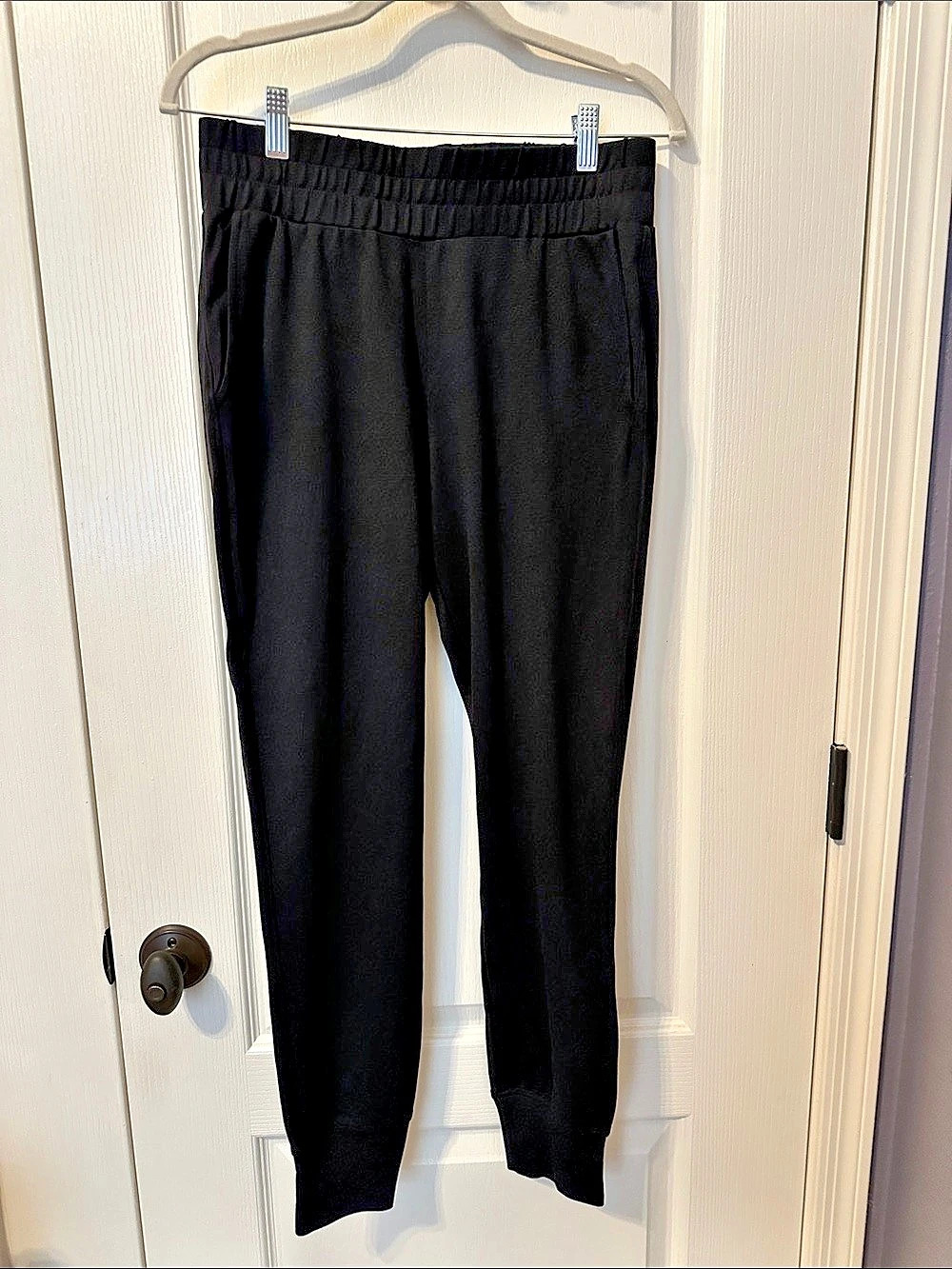 cabi Black Women’s Jogger Pants Size Small